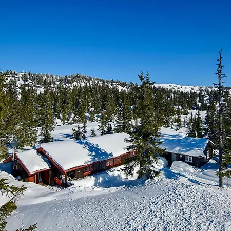 別荘 Family-friendly At With Trails, Sauna And Fireplace *
