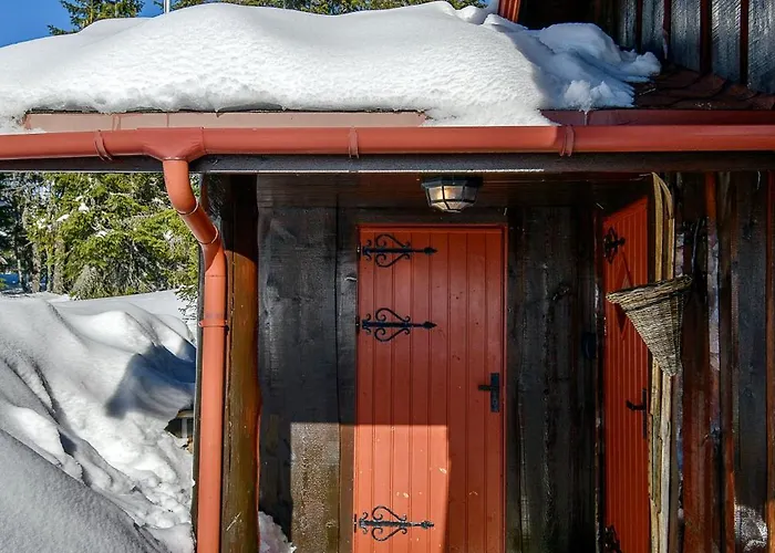 Family-friendly At With Trails, Sauna And Fireplace Casa de Férias Sjusjøen