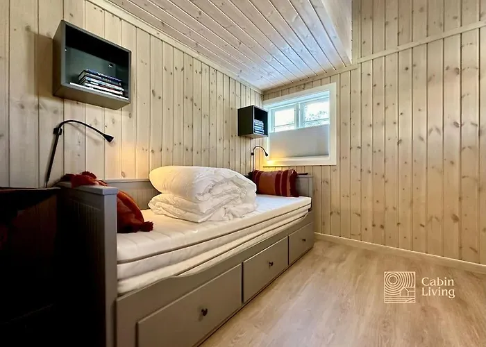 Family-friendly At With Trails, Sauna And Fireplace Casa de Férias Sjusjøen