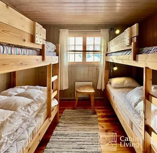Family-friendly At With Trails, Sauna And Fireplace Casa de Férias Sjusjøen