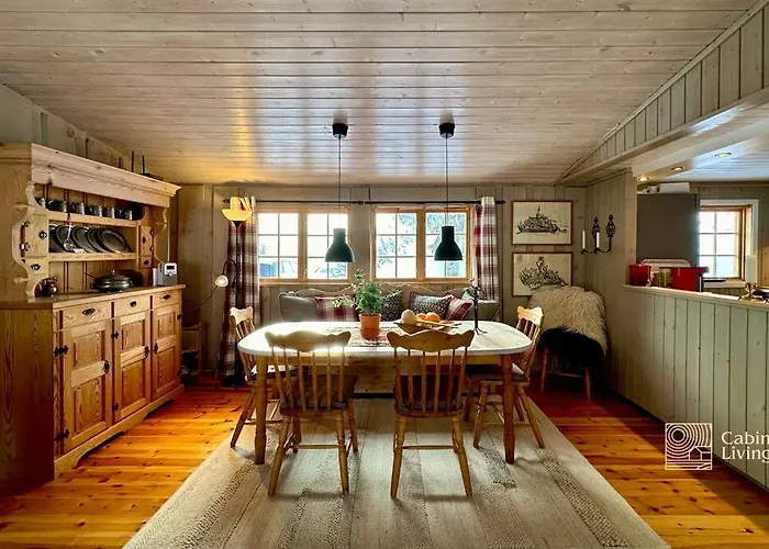 Family-friendly At With Trails, Sauna And Fireplace Feriehus Sjusjøen